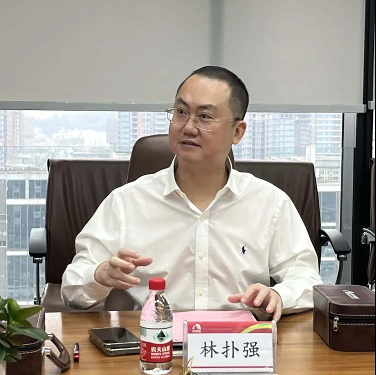 广东省建筑设计研究院有限公司总经理助理、粤建二院院长林扑强一行赴广东东方雨虹考察交流