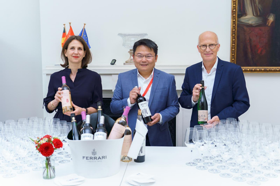 国际媒体如何报道中国葡萄酒？
