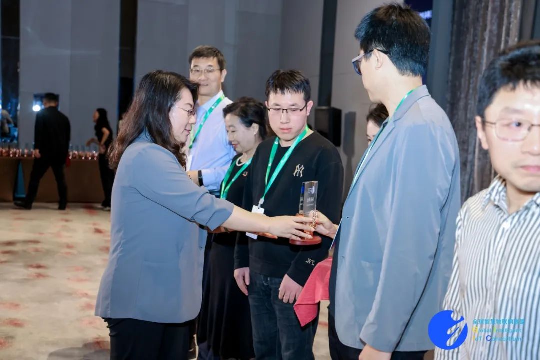 双双入选！软通动力及子公司鸿湖万联当选GIIC联盟理事单位