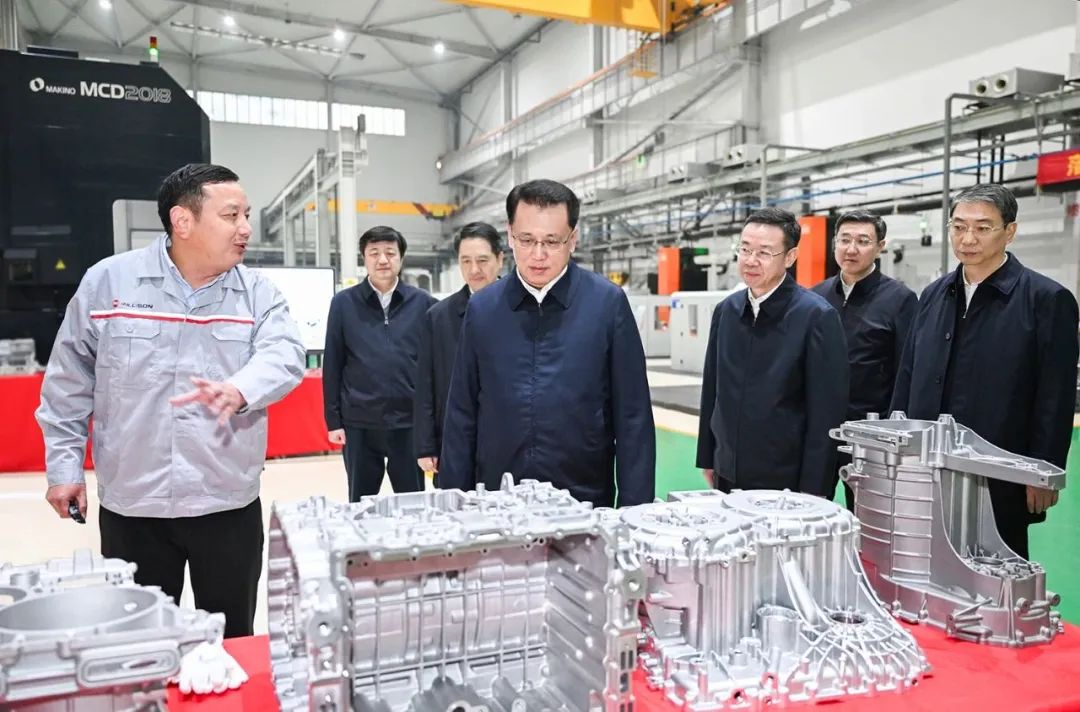 袁家军调研美利信科技