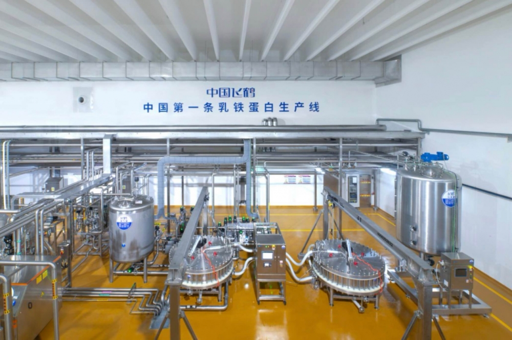 乳业首家！飞鹤再度斩获工业4.0大奖