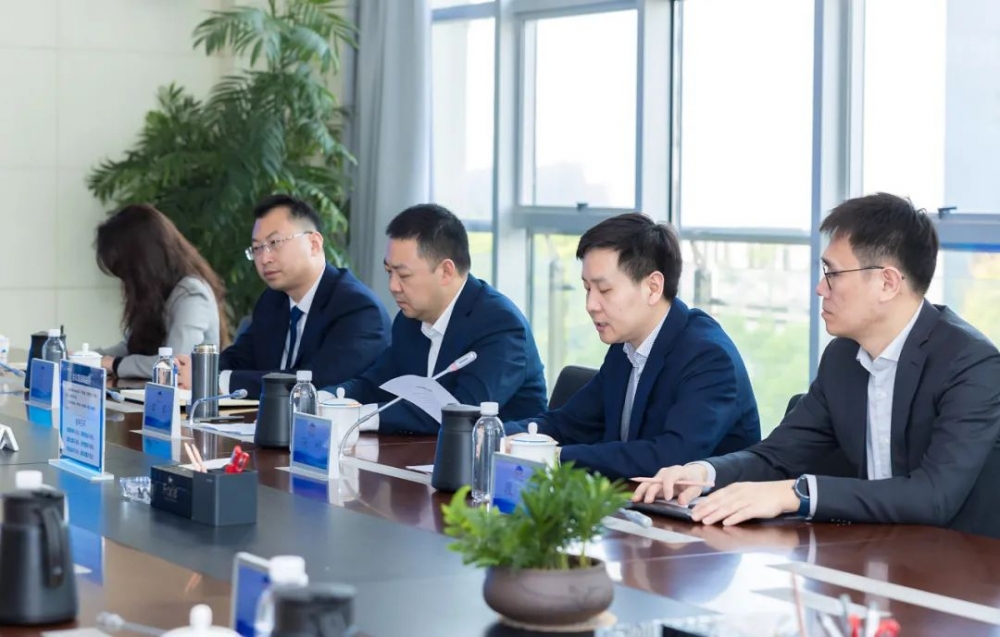 强强联合！东方雨虹携手眉山天投共建西部AI产业新高地