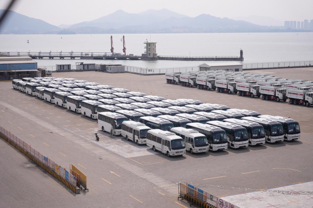 金龙汽车2025上半年净利增长超七成  海外市场成最大功臣