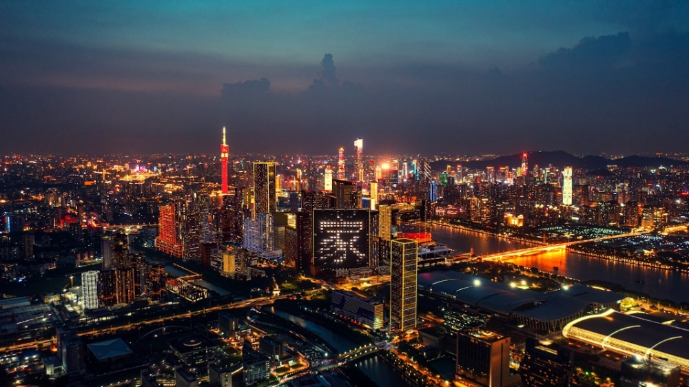 吴晓波与姚良松的智识交锋：解码穿越周期的中国家居产业启示录