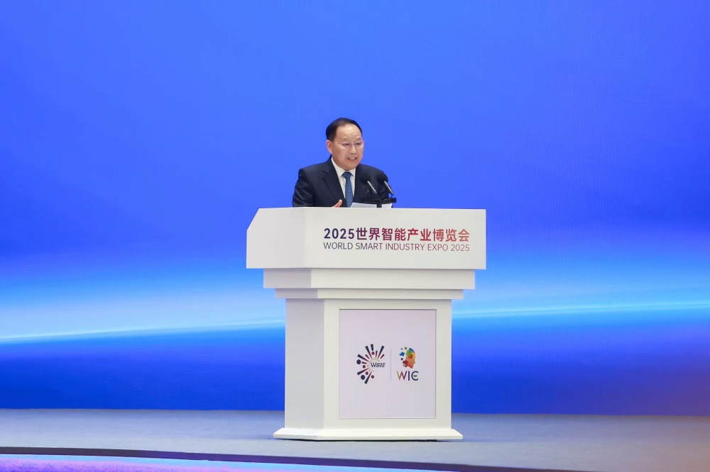 赛力斯张兴海：AI不是选择题 是必答题