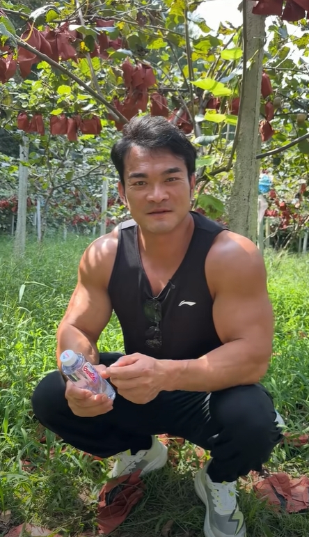 李维刚邀请京东包蟹塘：誓要找到最好的螃蟹 这次不想再亏钱