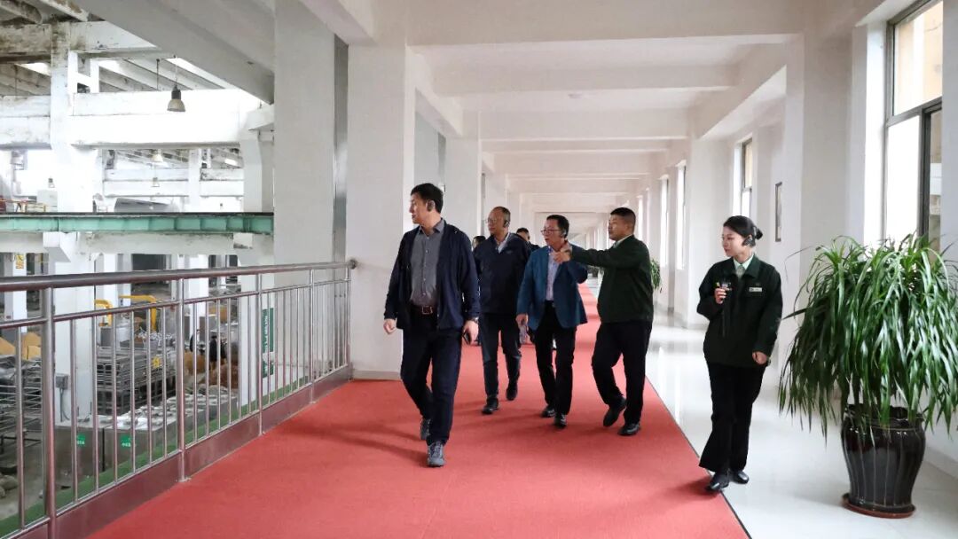 兰州大学管理学院党委书记刘亚军一行走进金徽酒考察调研暨签约仪式圆满成功举行