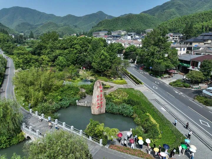 写在党的二十届四中全会召开之际