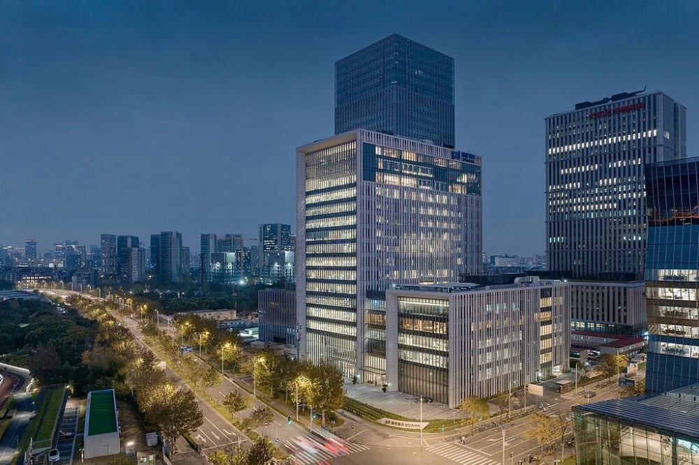 浦发银行勇夺2025中国职工足球超级联赛冠军