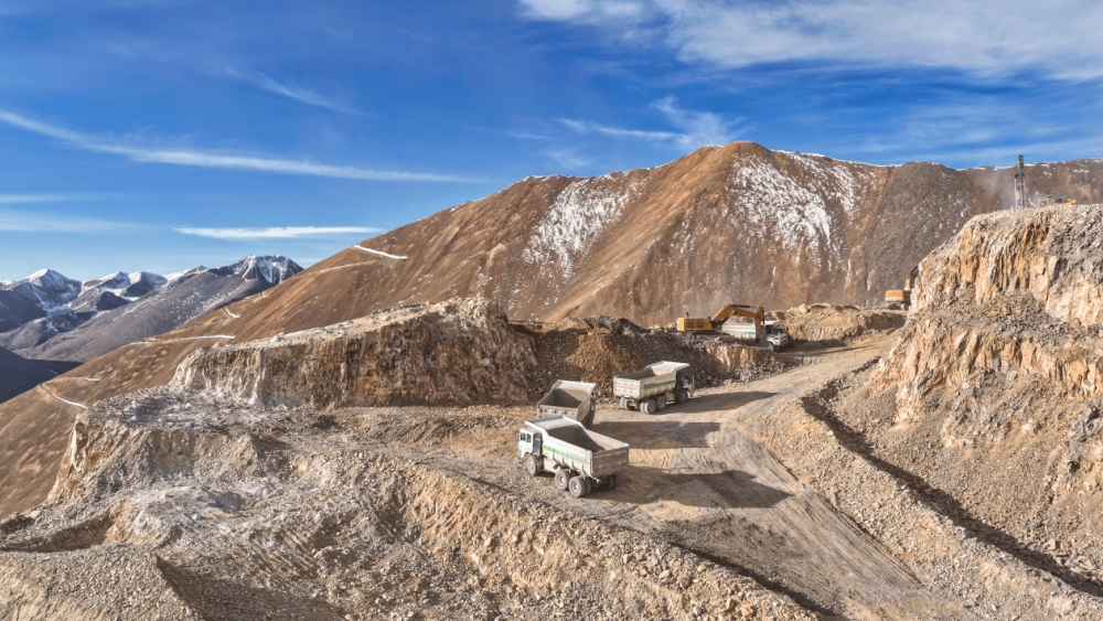 超级伙伴战严寒！翔龙铜矿携手宇通递交高原矿山绿色答卷