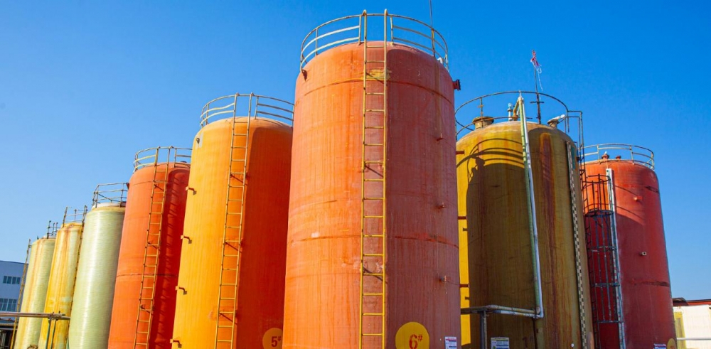 破局化工防腐痛点，东方雨虹助力明兴化学释放氯化石蜡产能价值