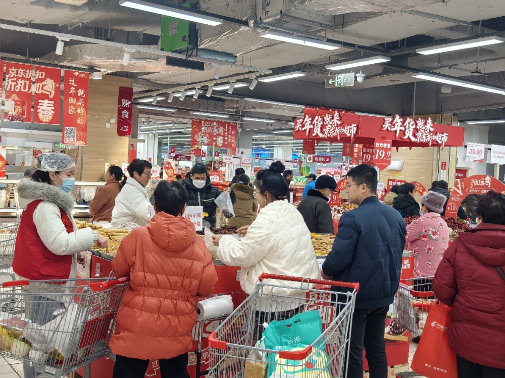 县域市场爆发，“超级便宜”的京东折扣超市春节客流破700万