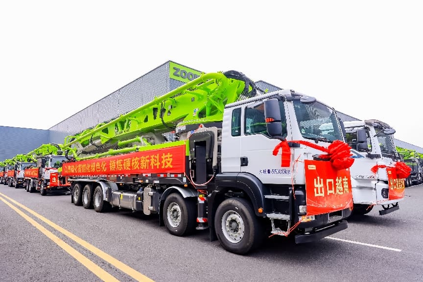 万马奔腾、奋竞四海!中联重科2026年开门红85亿元设备发往全球