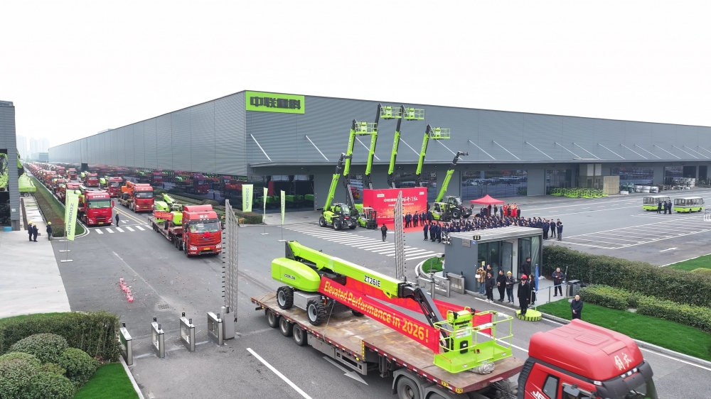 万马奔腾、奋竞四海!中联重科2026年开门红85亿元设备发往全球