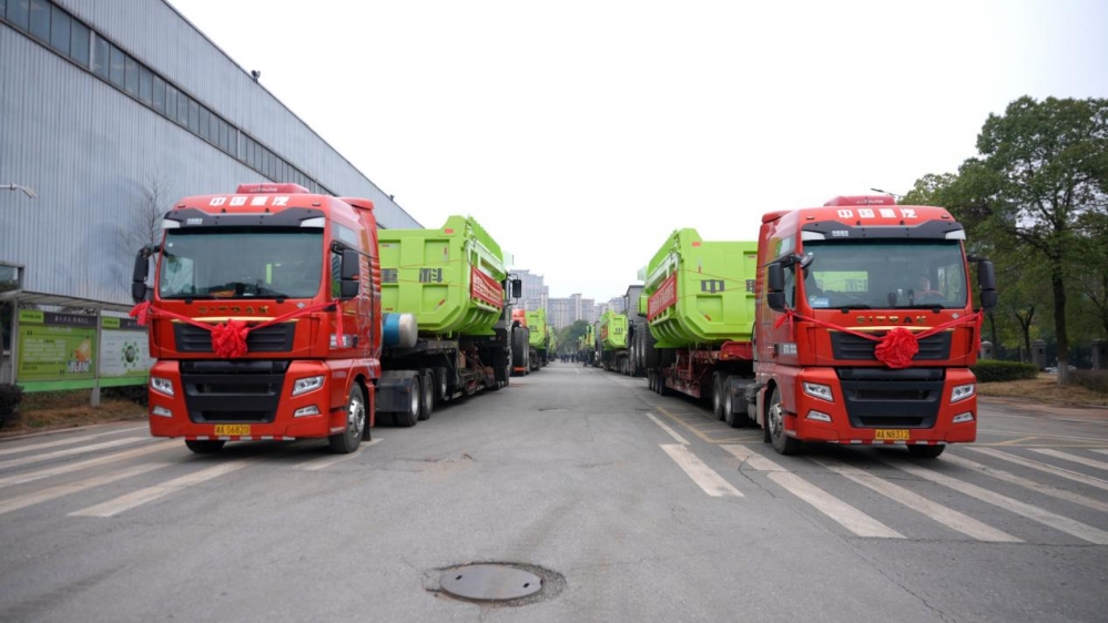 万马奔腾、奋竞四海!中联重科2026年开门红85亿元设备发往全球