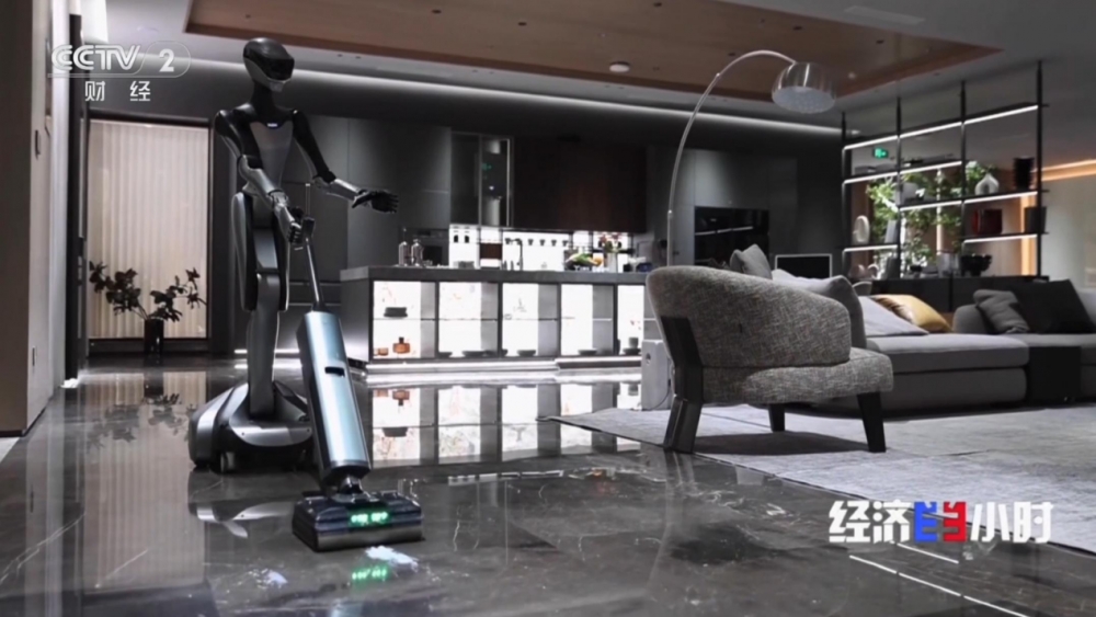央视聚焦海尔人形机器人HIVA，补齐“无人家务”关键一环