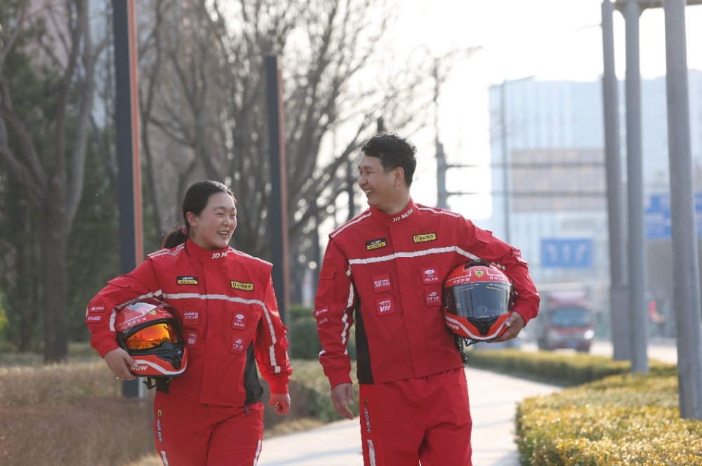 新工装来了！京东全职骑手免费领取，福利保障再升级