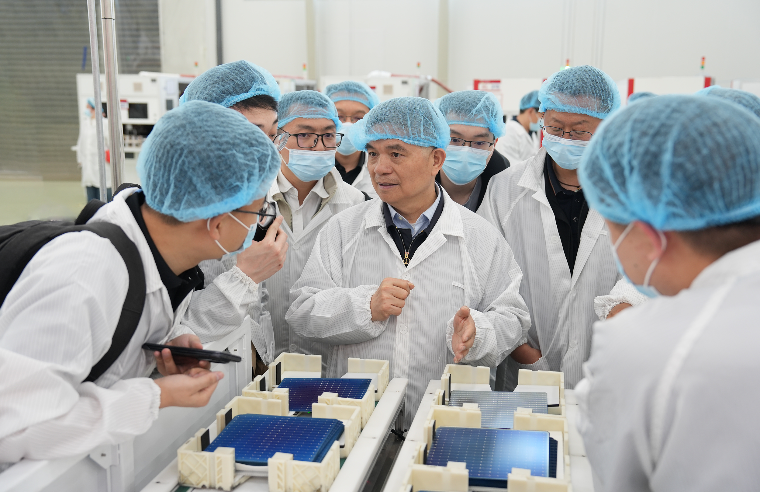 首片出片！中来Namic电池正式迈入量产阶段  开启新一代光伏电池产业化新进程