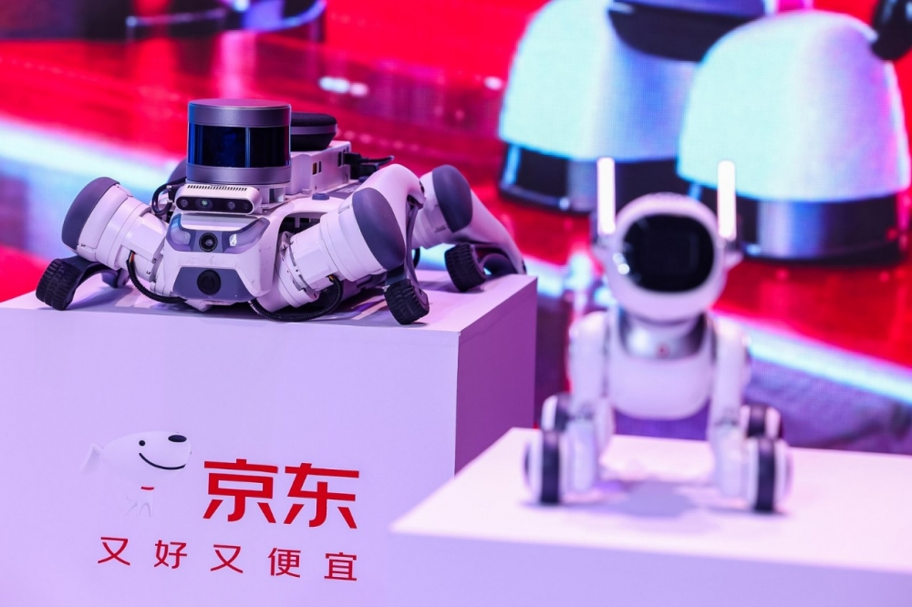 京东618宣布 JoyInside今年内接入超千万终端设备,全场景构建 AI World