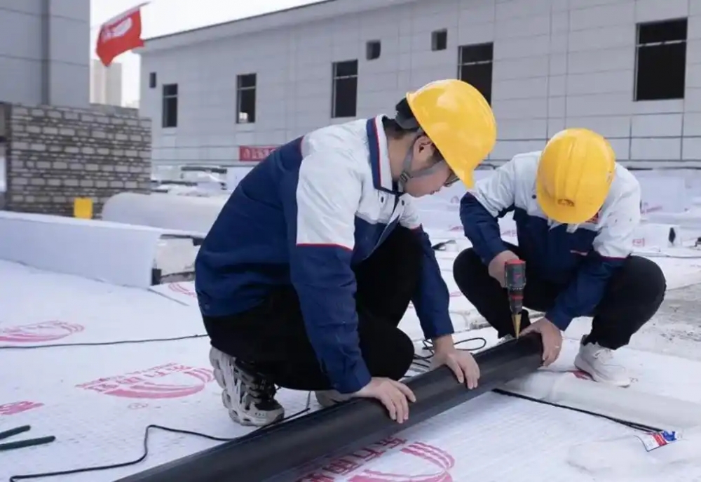 “城市更新”迎确定性政策导向,东方雨虹的建筑建材系统服务能力或将兑现价值