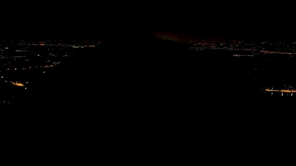 共赴《阳山夜游》，山体投影点亮文旅新体验