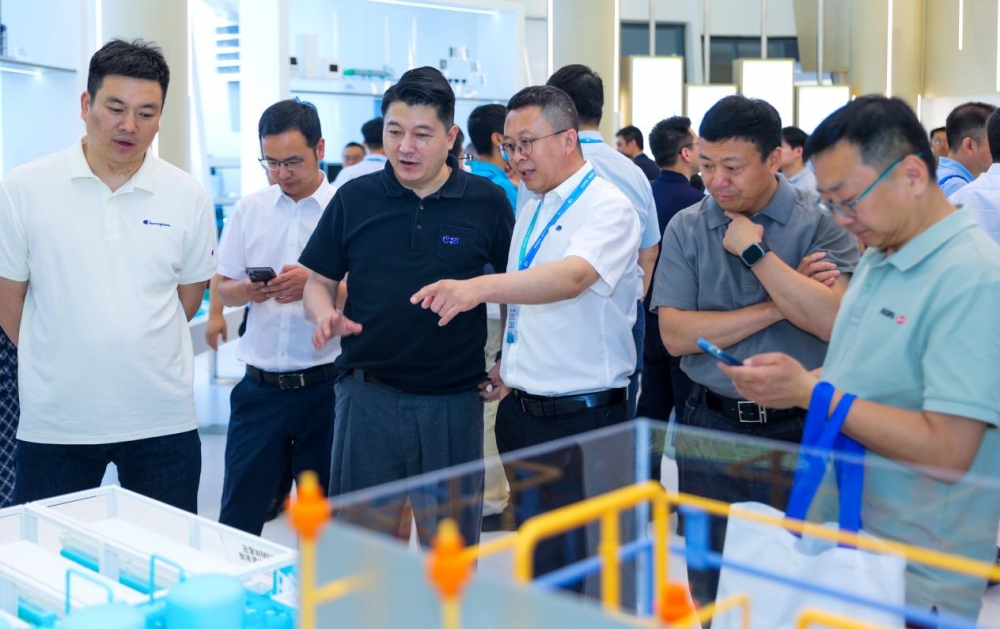3000Nm³/h常压碱性水电解制氢装置发布 北化机引领新能源装备突破
