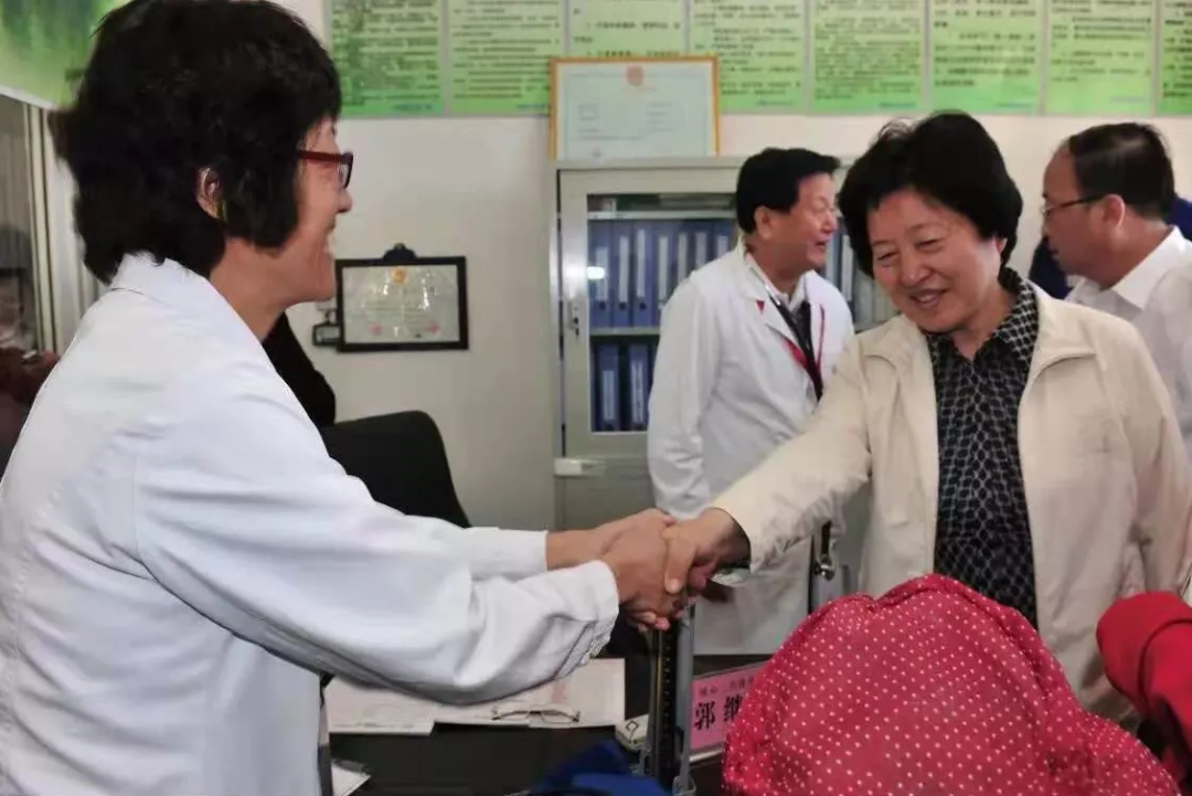 步长制药十九载公益初心不改，千余名医疗专家进藏开展公益义诊活动